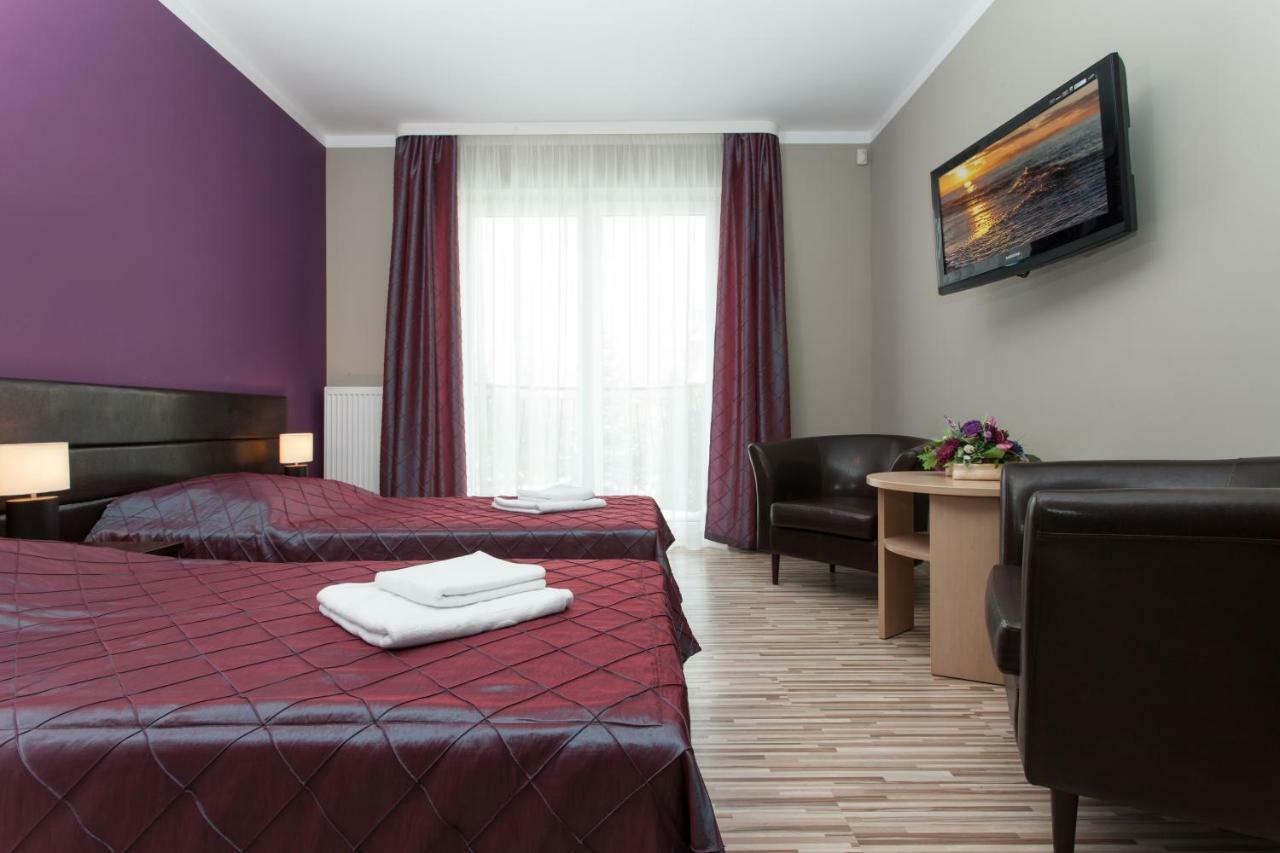 Na Bialej Apartment Rewal Bagian luar foto