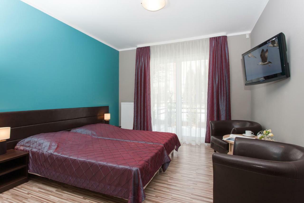 Na Bialej Apartment Rewal Bagian luar foto